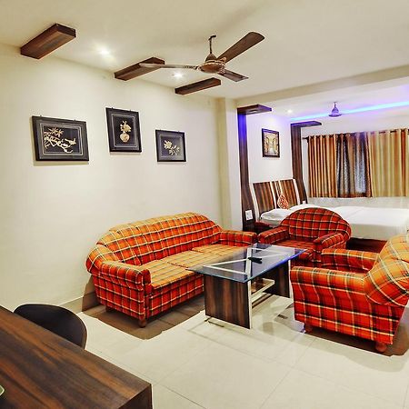Hotel Anurag Rourkela Buitenkant foto